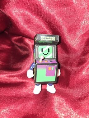 Stumble Guys Collectible 2" Stumble Invader